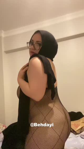 Hazal Kılınç'ın Telegramda parayla sattığı ve tango premium ifşa videoları part 14