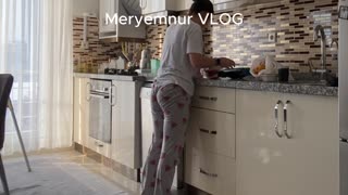 Meryem Nur Telegramdan sattığı videolar part 2