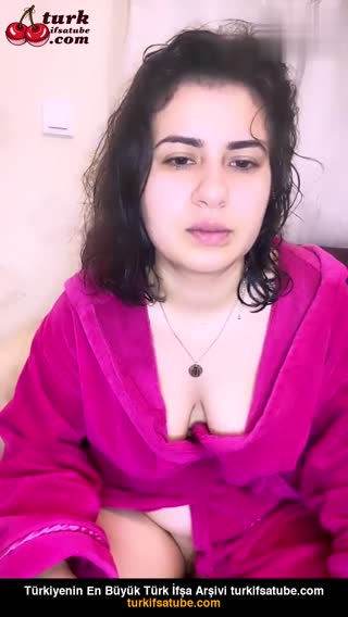 Başlık : Aleyna duştan sonra dayanamadı, yine de penis yoldu