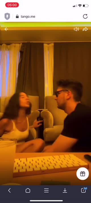 Türk Bir Ahçı ve barmen kızın harika çift tango ve onlyfans sakso ve seks videoları part  8