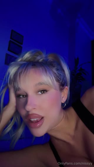 Nissyy (hiddengem) isimli Onlyfans daki türk kızının 100$ değerinde ppv videoları part 33